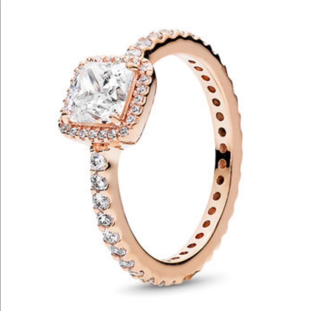 Pandora Rose Gold Ring 🤩😍SUPER pretty